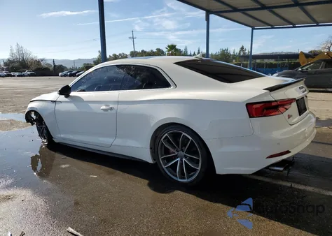 2018 Audi S5 3.0T Premium Plus z USA, uszkodzony, nr VIN WAUR4AF52JA008615
